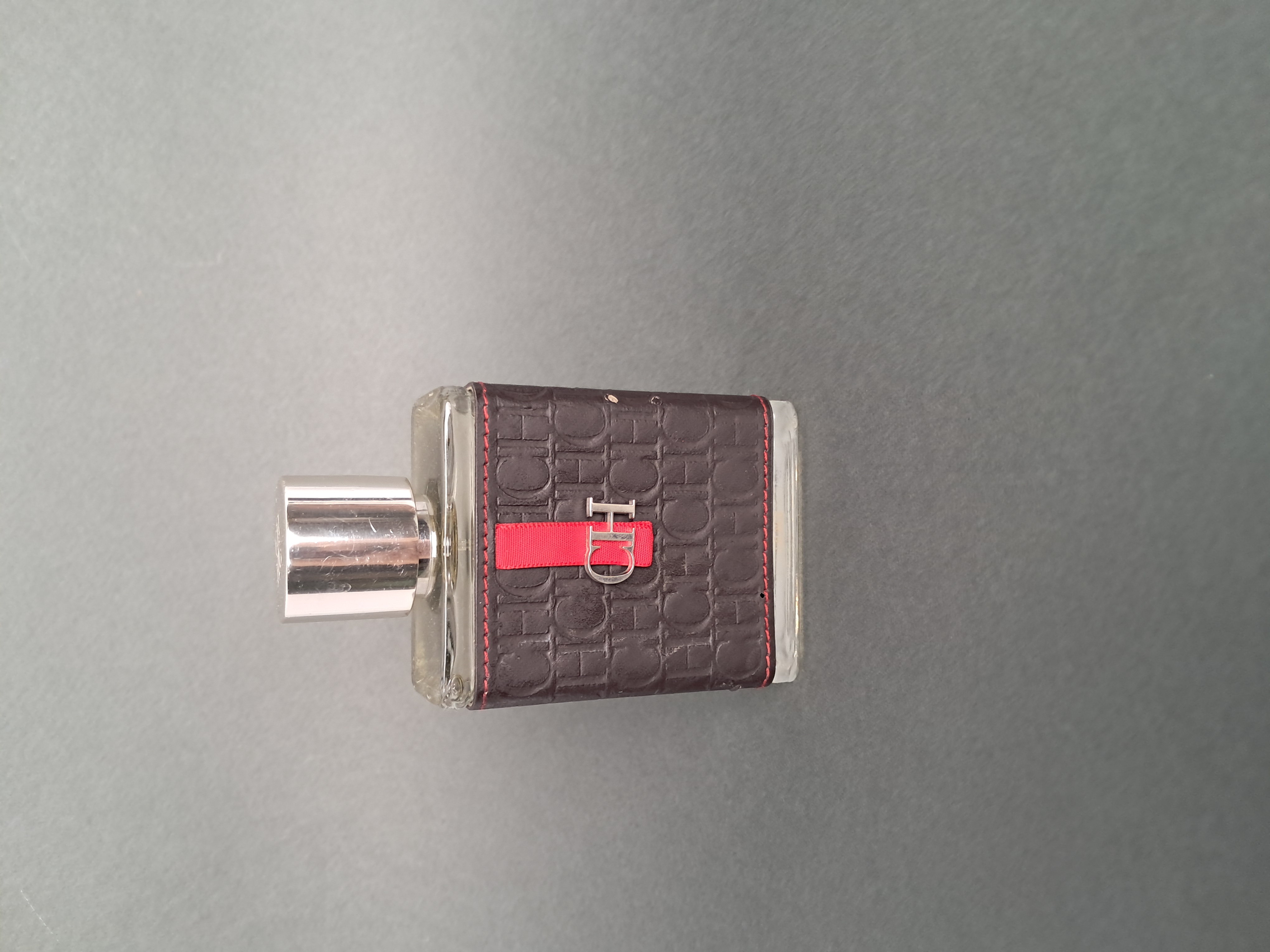 عطر ادکلن کارولینا هررا سی اچ مردانه